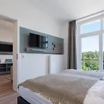 Westside Arthotel 209 Apartamento 4*